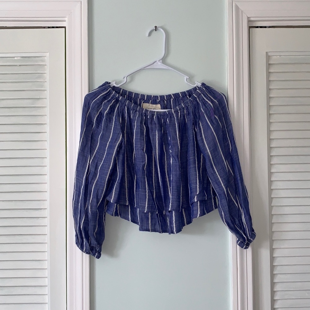 Off Shoulder Crop Top